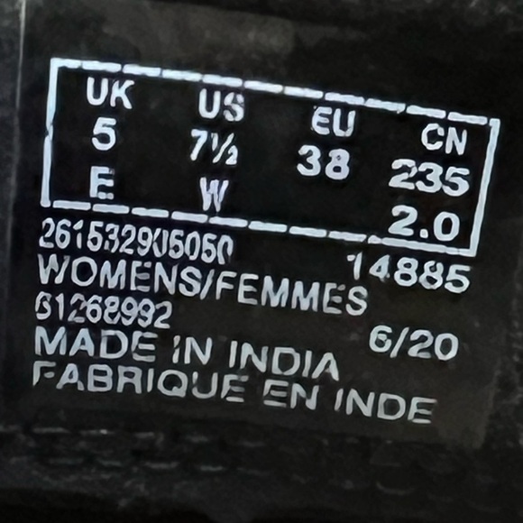 Clarks Women's Trish Rose Loafer, Black, Size 7.5W - Picture 9 of 10